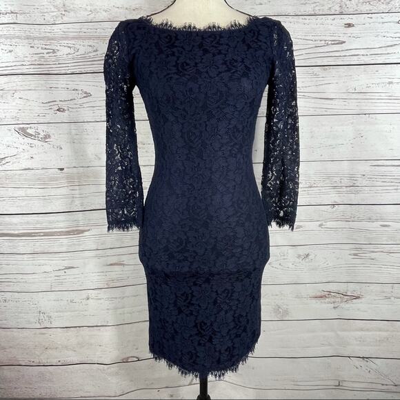 Diane von Furstenberg Zarita Mini Dress Lace Overlay 3/4 Sleeves Scalloped Hem - Picture 1 of 15